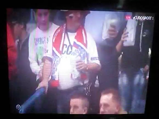 Pijani Rus nasmijao Beogradsku arenu - Foto: Screenshot/YouTube
