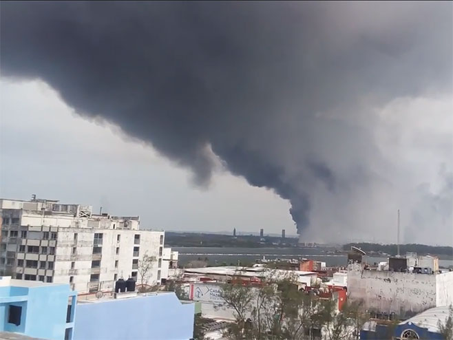 Meksiko: snažna eksplozija u naftnom postrojenju - Foto: Screenshot/YouTube
