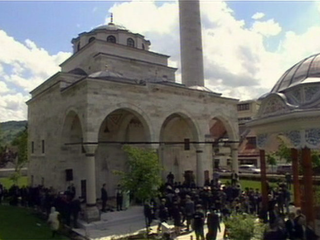Ceremonija svečanog otvaranja Ferhat-pašine džamije - Foto: Screenshot