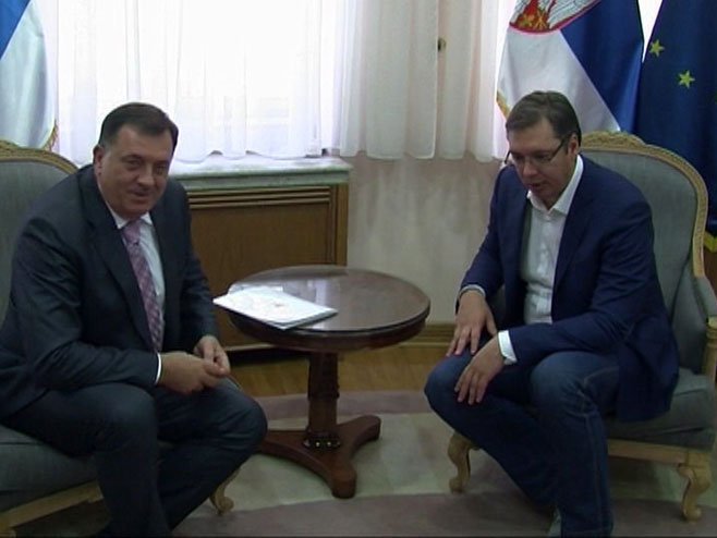 Dodik i Vučić (arhiv) - Foto: RTRS