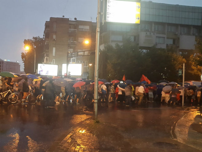 Protesti u Skoplju (foto: Twitter @razvigor) - 