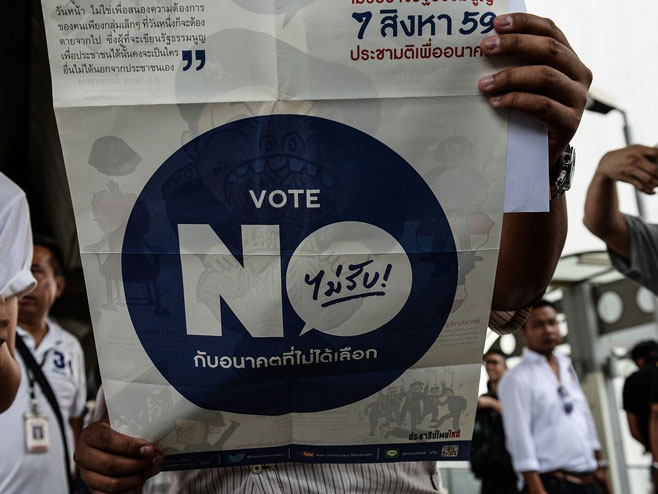 Tajland - listići za referendum - Foto: Getty Images