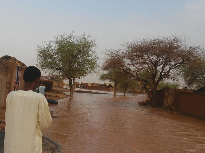 Poplave u Sudanu (foto: twitter.com/IOMSudan) - 