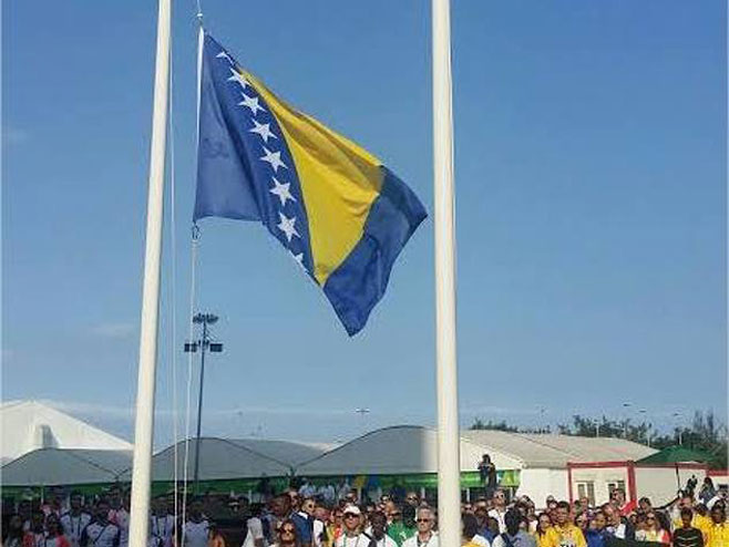 Podignuta zastava BiH pred Olimpijadu u Riju (Foto: OK BiH) - 