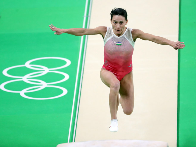 Oksana Čusovitina (Foto: epa/Tatyana Zenkovich) - 