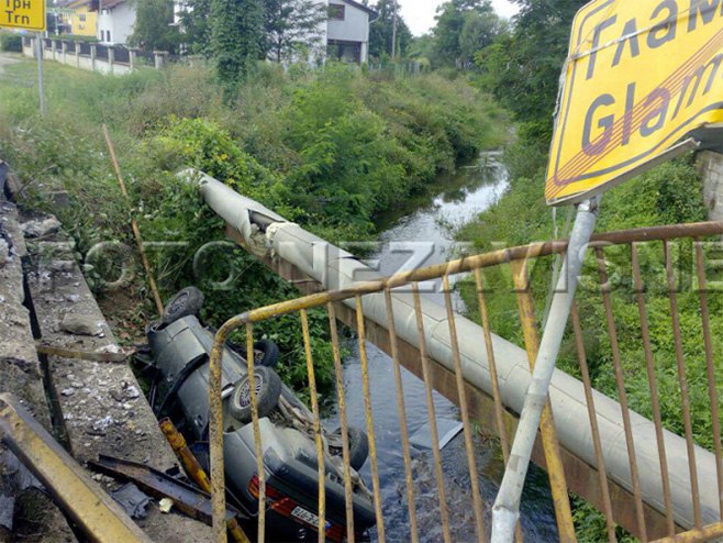 Saobraćajna nesreća u Banjaluci (Foto: Nezavisne) - 