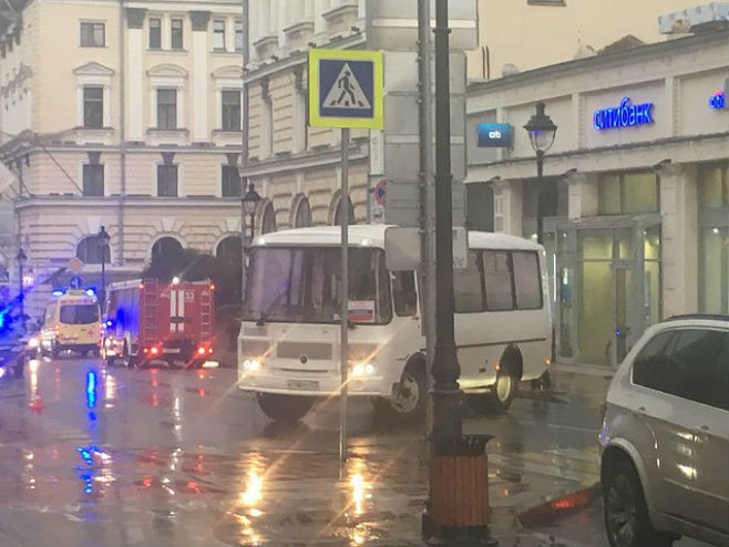 Prijetnja bombom u Moskvi (foto: Twitter @GoldenKrant) - 