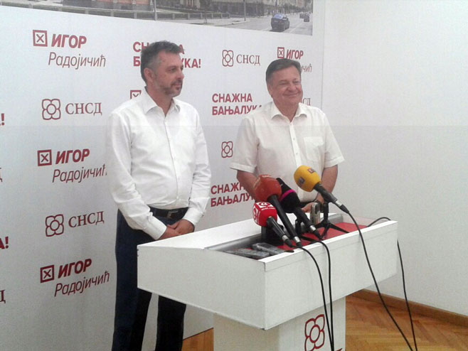 Igor Radojičić sa gradonačelnikom Ljubljane Zoranom Јankovićem - Foto: RTRS