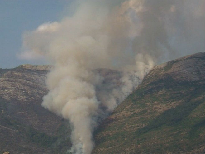 Požar na Leotaru - Foto: RTRS