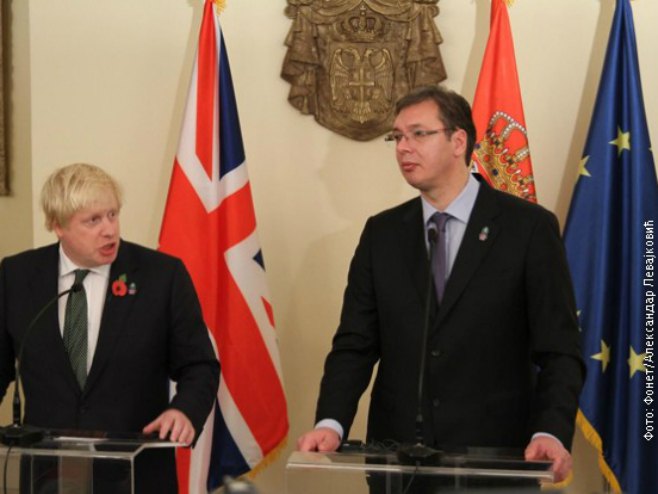 Boris DŽonson i Aleksandar Vučić - Foto: RTS