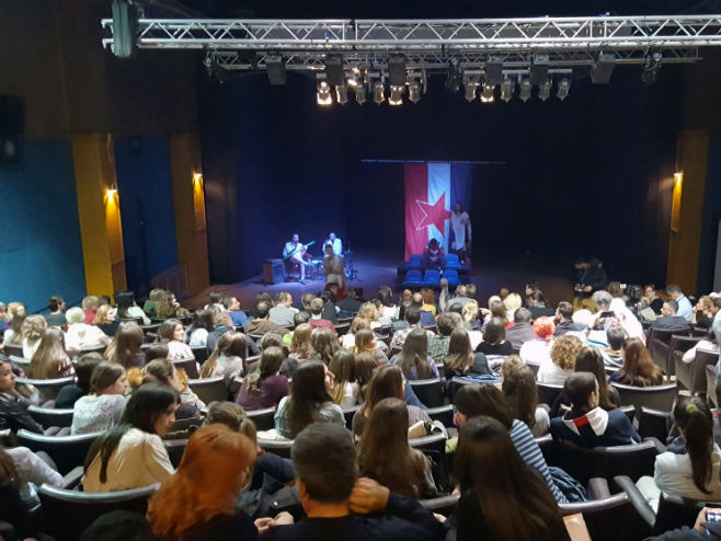 Јesenji pozorišni festival na Mećavniku - Foto: SRNA