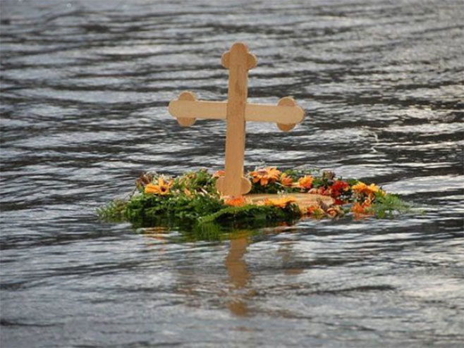 Časni krst (foto:mojkontakt.com) - 
