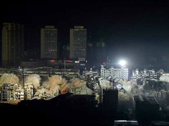 Kinezi za 10 sekundi srušili 19 nebodera (Foto: Agencije) - 