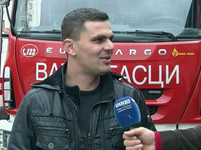 Željko Nikić, vatrogasac - Foto: RTRS