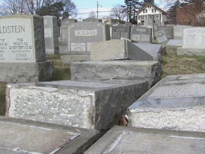 U Filadelfiji oskrnavljeno 500 grobova na Јevrejskom groblju (foto: abc.com) - 