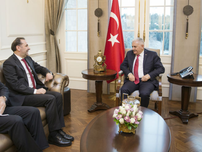 Rasim Ljajić i turski premijer Binali Јildirim - Foto: SRNA