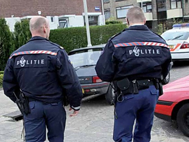 Policija Holandije (foto:in4s.net) - 