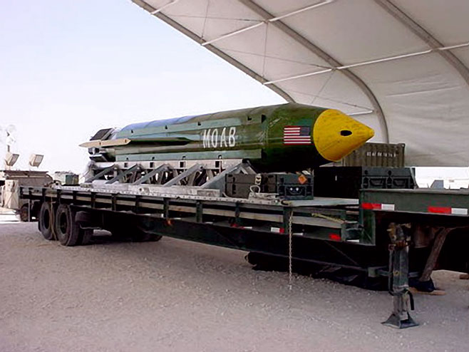 Američka nenuklearna bomba MOAB (Foto:defense.gov) - 