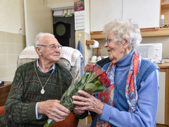 Artur Molt i Florans Filips (Foto: Caters News Agency) - 