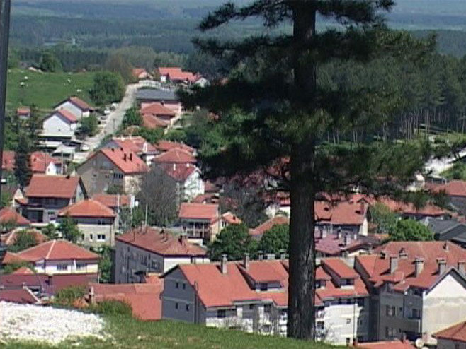 Uskoro obnova srednjovijekovnog grada Vjenčaca kod Nevesinja - Foto: RTRS