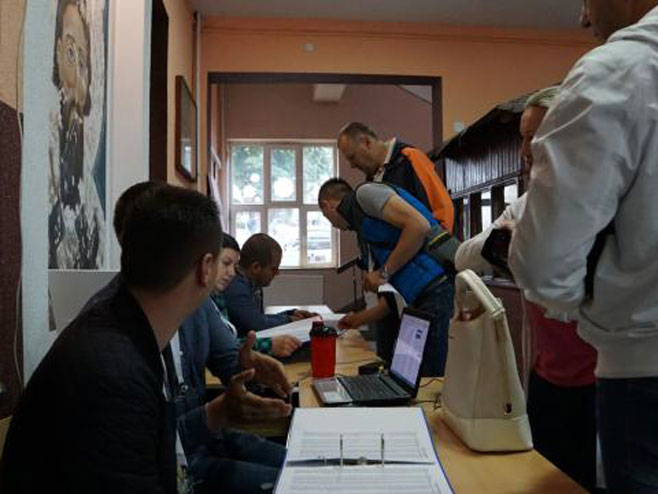 Izbori na Kosovu (Foto:Tanjug/Edib Tahirović) - 