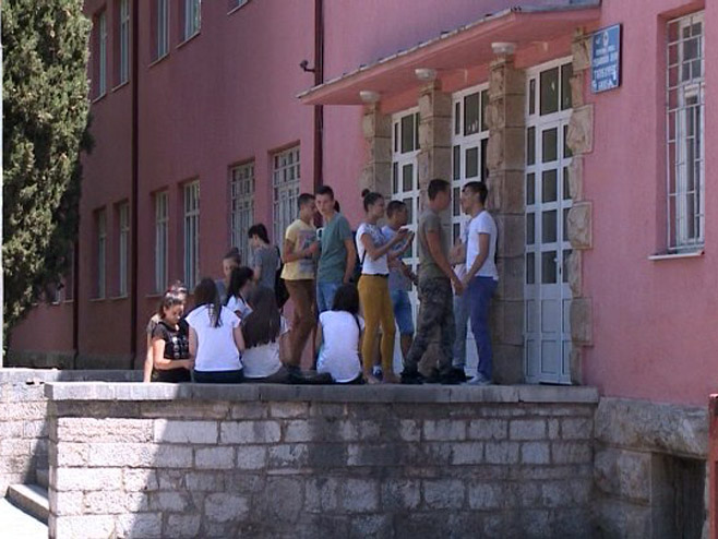 Srednjoškolski centar u Bileći - Foto: RTRS