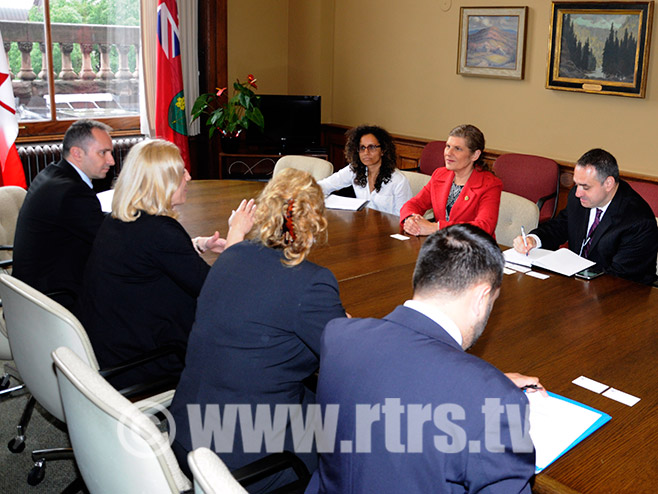 Željka Cvijanović na sastanku sa Laurom Albaneze - Foto: RTRS