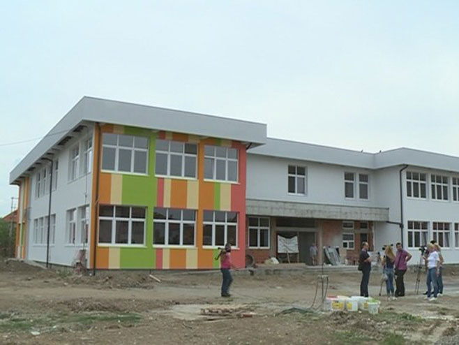 Škola u Ledincima - Foto: RTRS