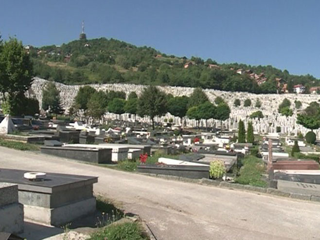 Sarajevo - groblje - Foto: RTRS