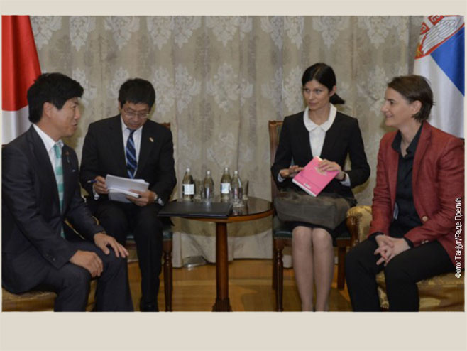 Ana Brnabić sa državnim sekretarom Ministarstva spoljnih poslova Јapana Kazujukijem Nakaneom - Foto: RTS