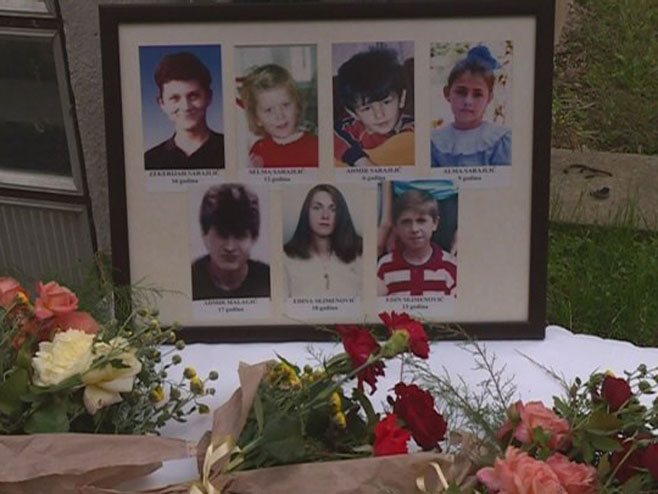 Sjećanje na stradale članove tri bošnjačke porodice - Foto: RTRS