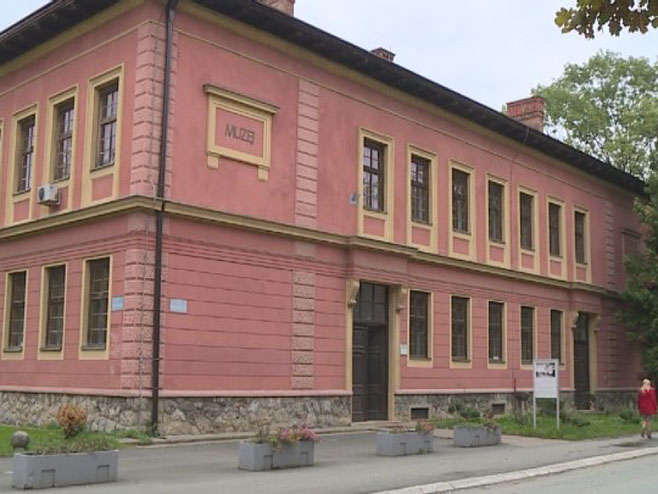 Pomoć Vlade Srpske kulturnim institucijama u Prijedoru (VIDEO)