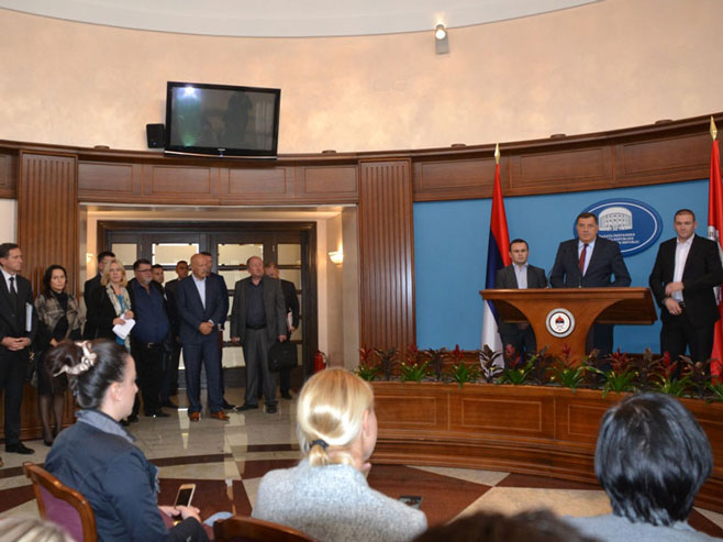 Dodik- Konferencija za novinare - Foto: SRNA