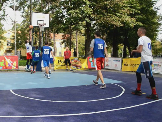 Ulična košarka - Foto: RTRS