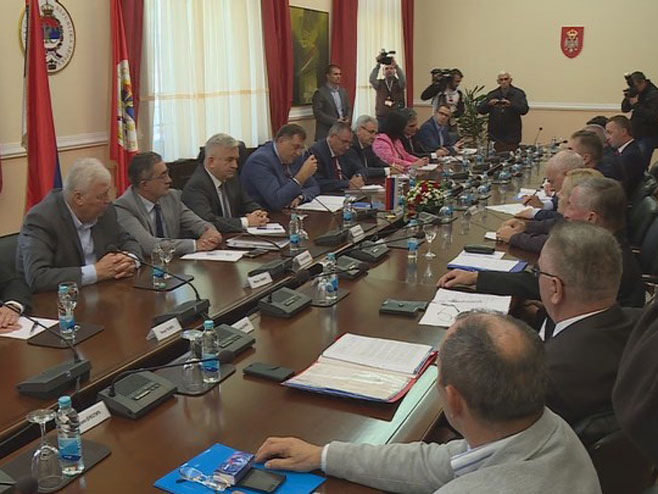 Sastanak kod predsjednika Srpske - Foto: RTRS