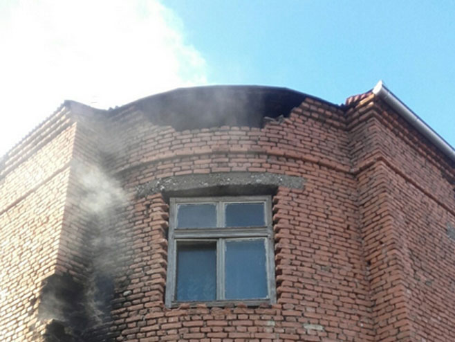 Oštećene kuće u zemljotresu u Plavu - Foto: vijesti.me