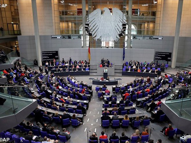 Njemački parlament - Foto: AP