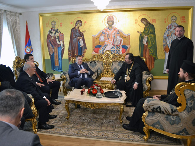 Karkovac: Dodik u vladičanskom dvoru karlovačkog Sabornog hrama - Foto: SRNA