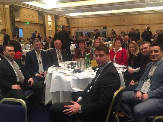 Predstavnici Saveza opština i gradova na konferenciji u Beču - 