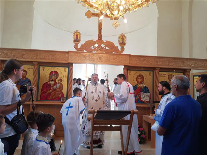 Sveta arhijerejska liturgija u Hramu Svetog Vasilija Ostroškog u Blagaju (foto: eparhija-zahumskohercegovacka.com) - 