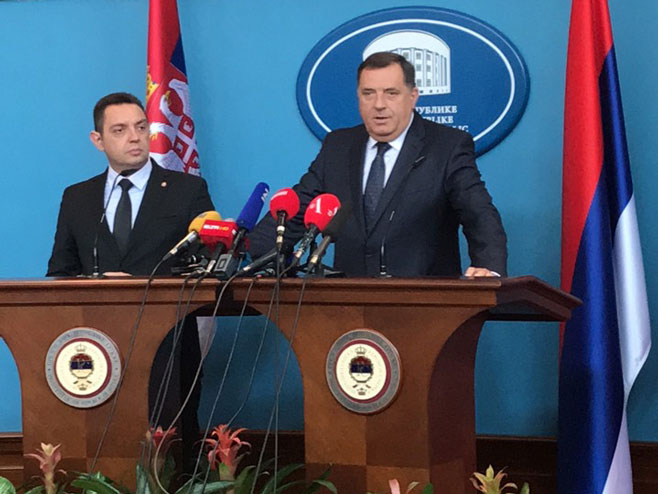 Vulin i Dodik - Foto: RTRS