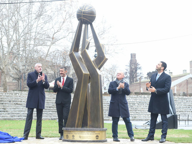 Spomenik utemeljivačima srpske košarke (foto: A. Dimitrijević / RAS) - 