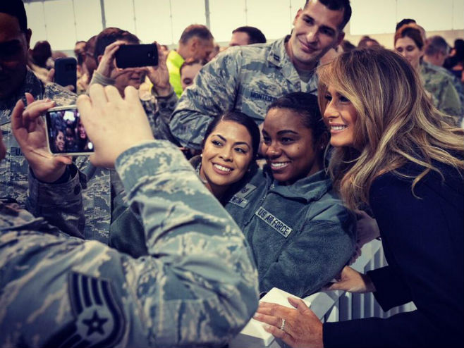 Melanija Tramp obišla američke marince - Foto: Twitter
