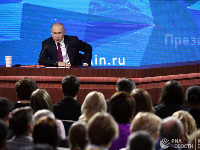 Vladimir Putin na godišnjoj konferenciji - Foto: Twitter