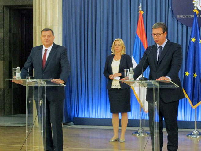 Dodik, Cvijanovićeva i Vučić, arhiv - 