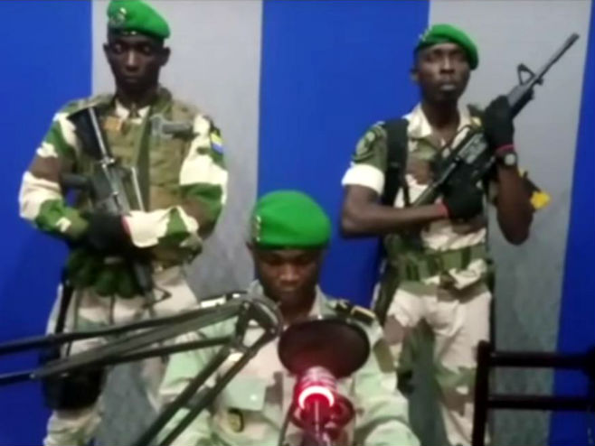 Vosjka izvršila puč u Gabonu - Foto: Screenshot/YouTube