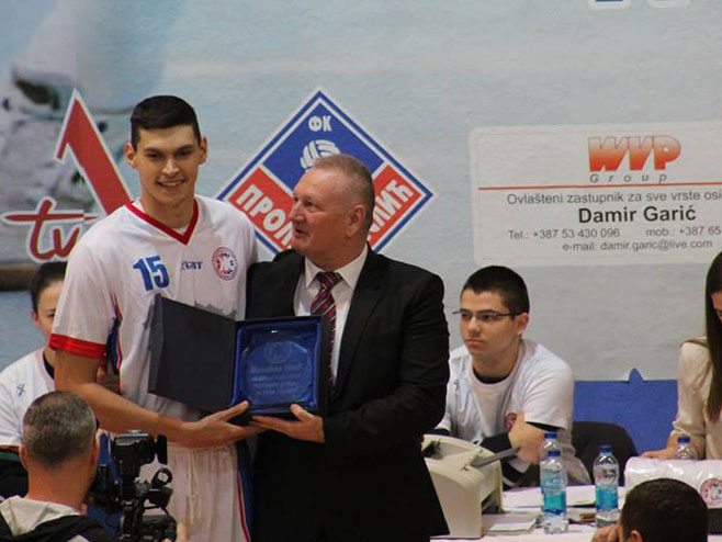 U Tesliću održan 22. Tradicionalni košarkaški sabor (Foto: MONDO/David Pavlović) - 