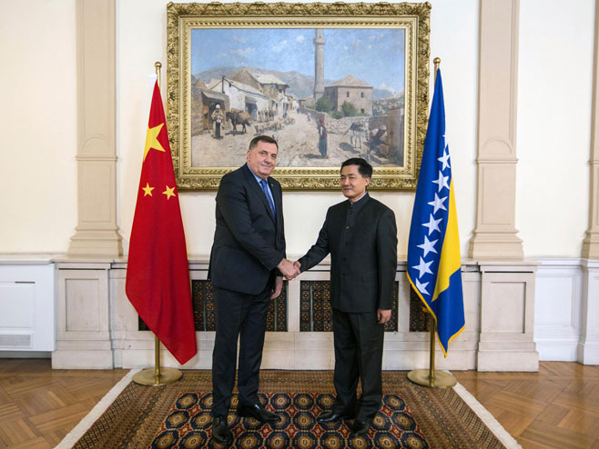 Sarajevo - Dodik - kineski ambasador - Foto: SRNA