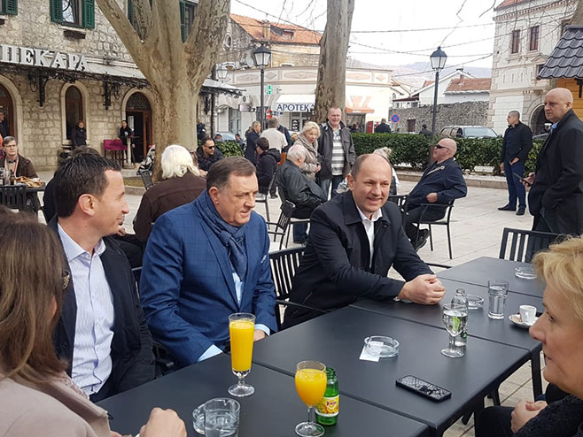 Milorad Dodik u Trebinju (foto:Argumenti.rs) - 