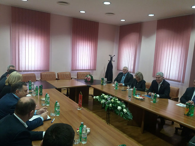 Dodik i Cvijanovićeva u Mostaru sa Čovićem - Foto: RTRS